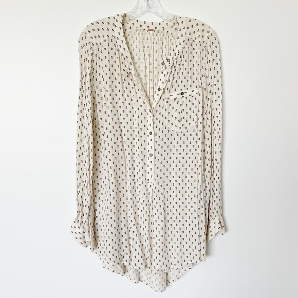 Free People Cream and Black Blouse - Picture 1 of 3